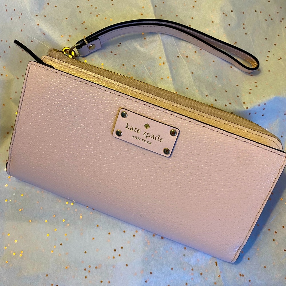 Kate Spade Light Pink Wallet with strap
